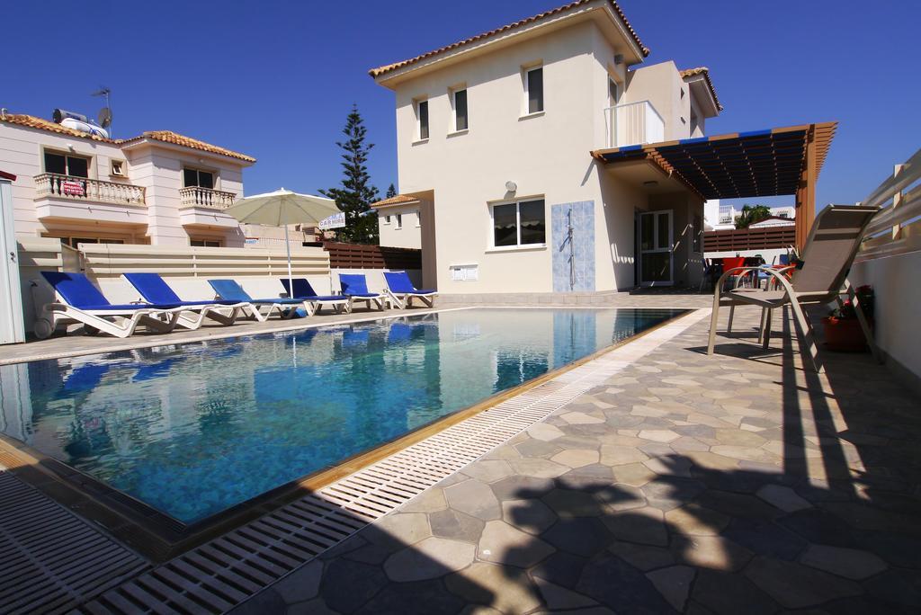 Maouris Villa Protaras Room photo