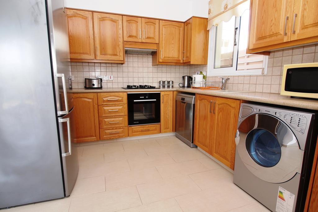 Maouris Villa Protaras Room photo